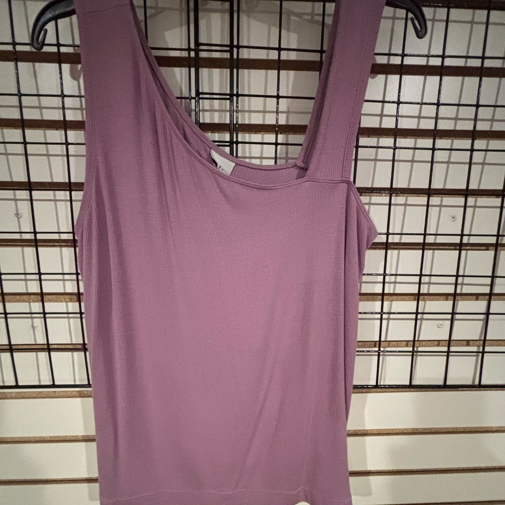 Cabi Radiant Tank